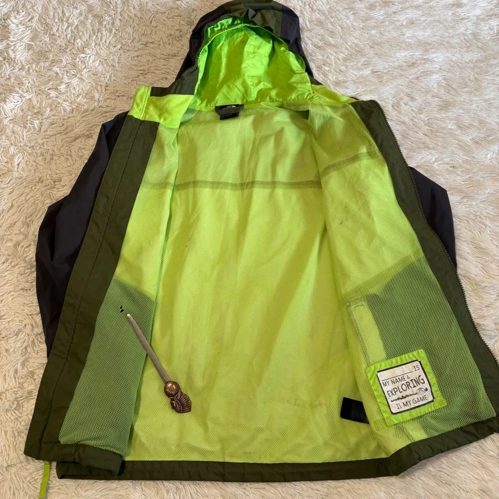 The North Face Rain Jacket Boys L 14/16 Green Grey Hooded Full Zip NF0A2TLB